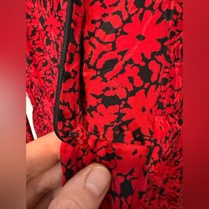 VTG Maggy London dress‎ by Jeannine Booher 100% silk Red Black pleated 1980 L 10